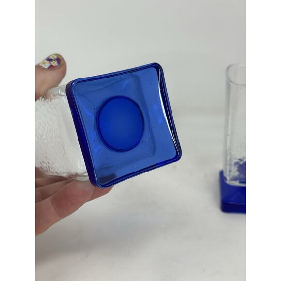 Bormioli Rocco Cobalt Blue Square Pedestal Base Made in Italy - Pebbled - Picture 4 of 5